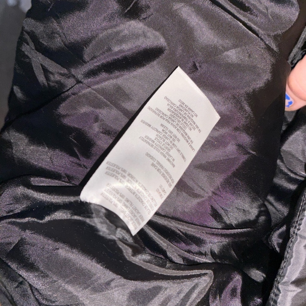 Calvin Klein Women's Sleek Black Puffer Jacket - Picture 5 of 5